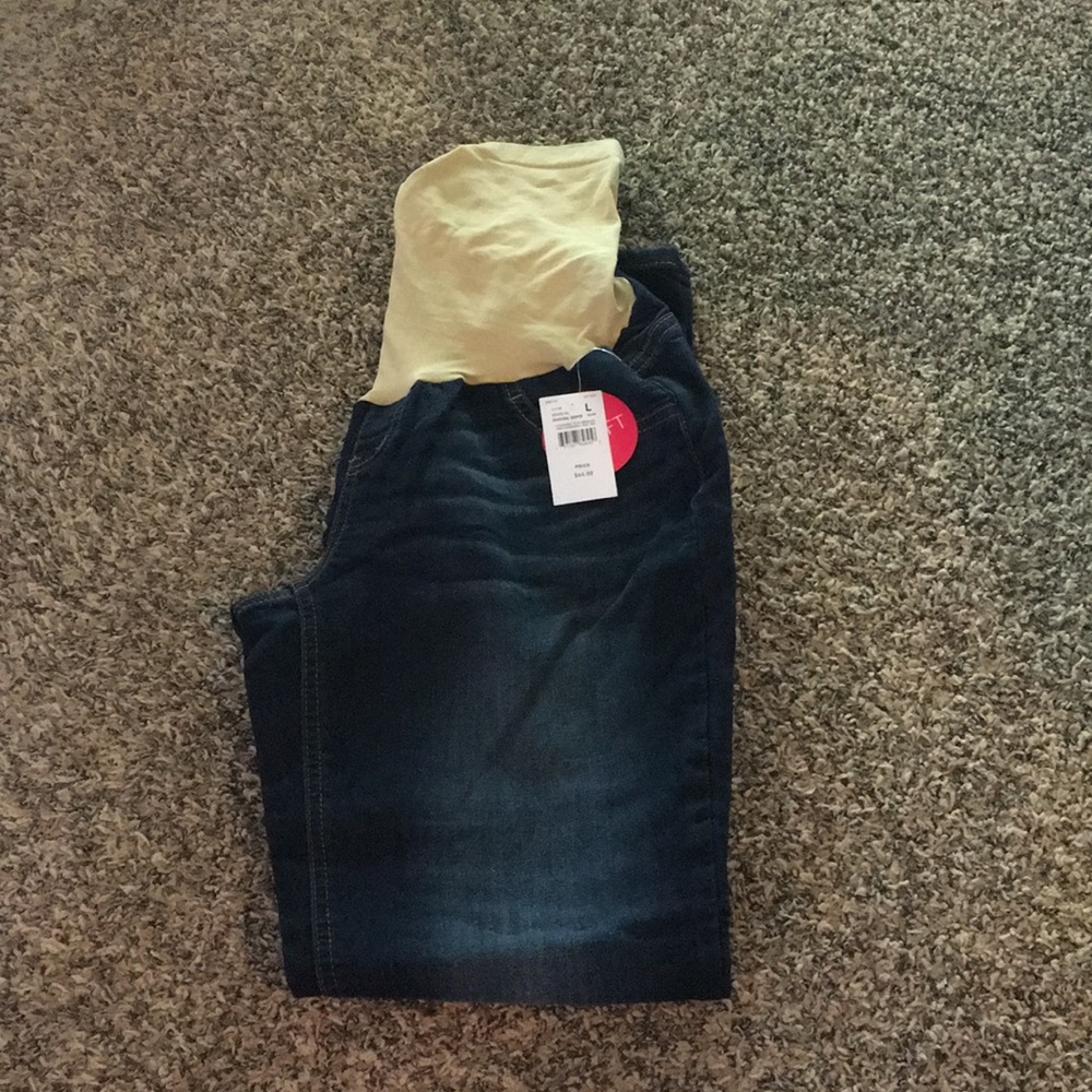 Motherhood Maternity Brand New Jeans